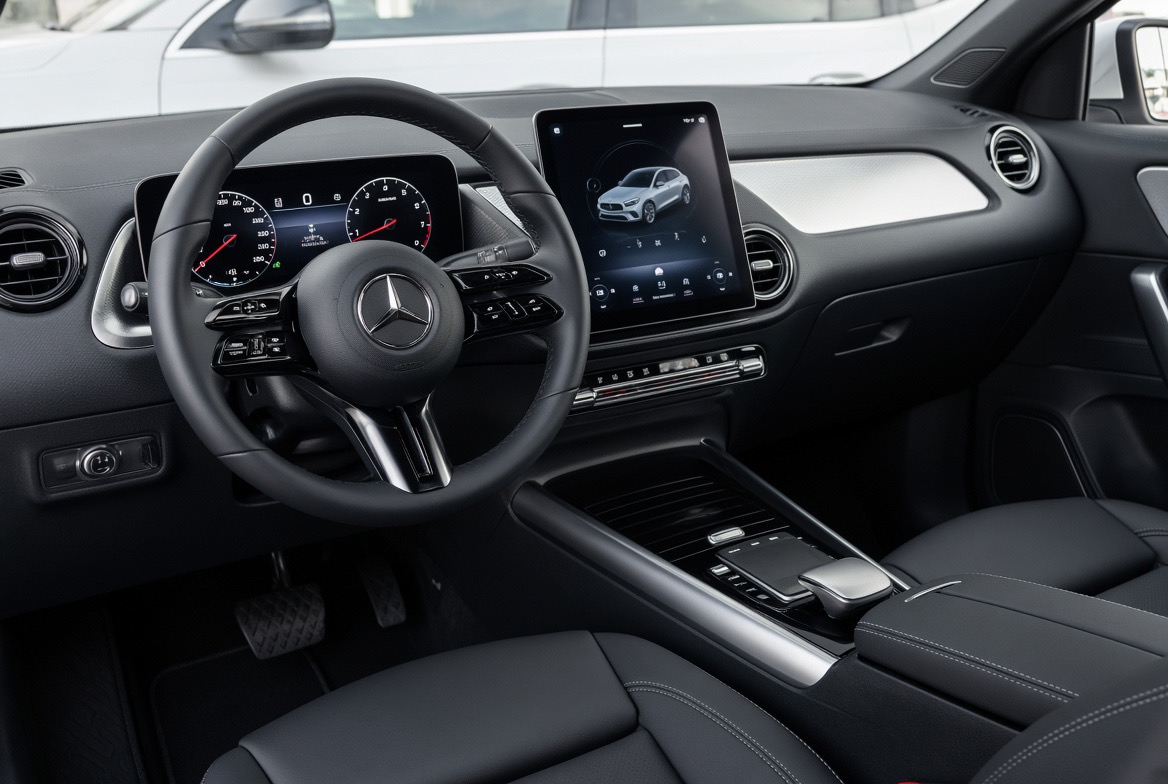Mercedes-Benz GLA - 8