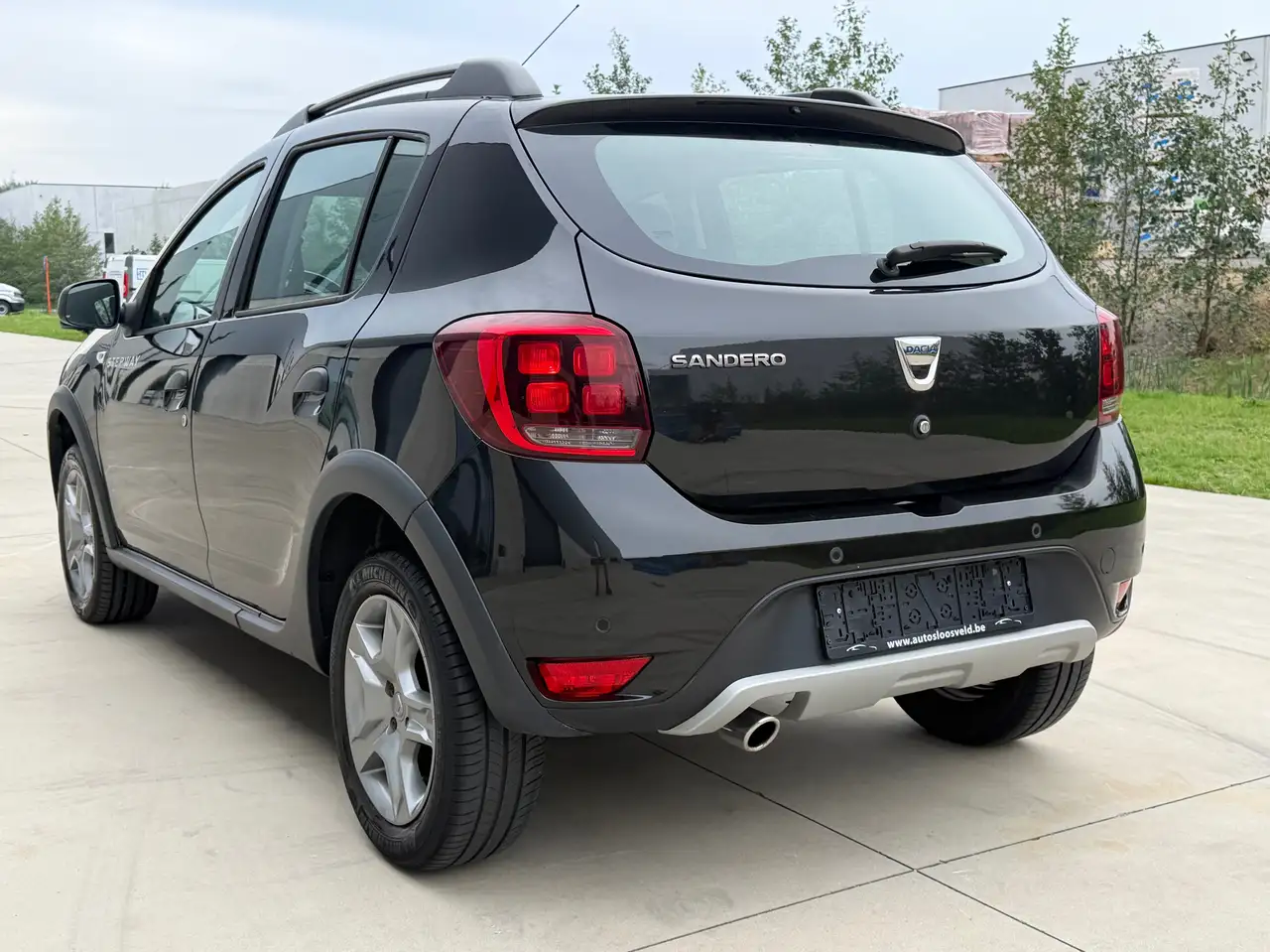 Dacia Sandero - 6