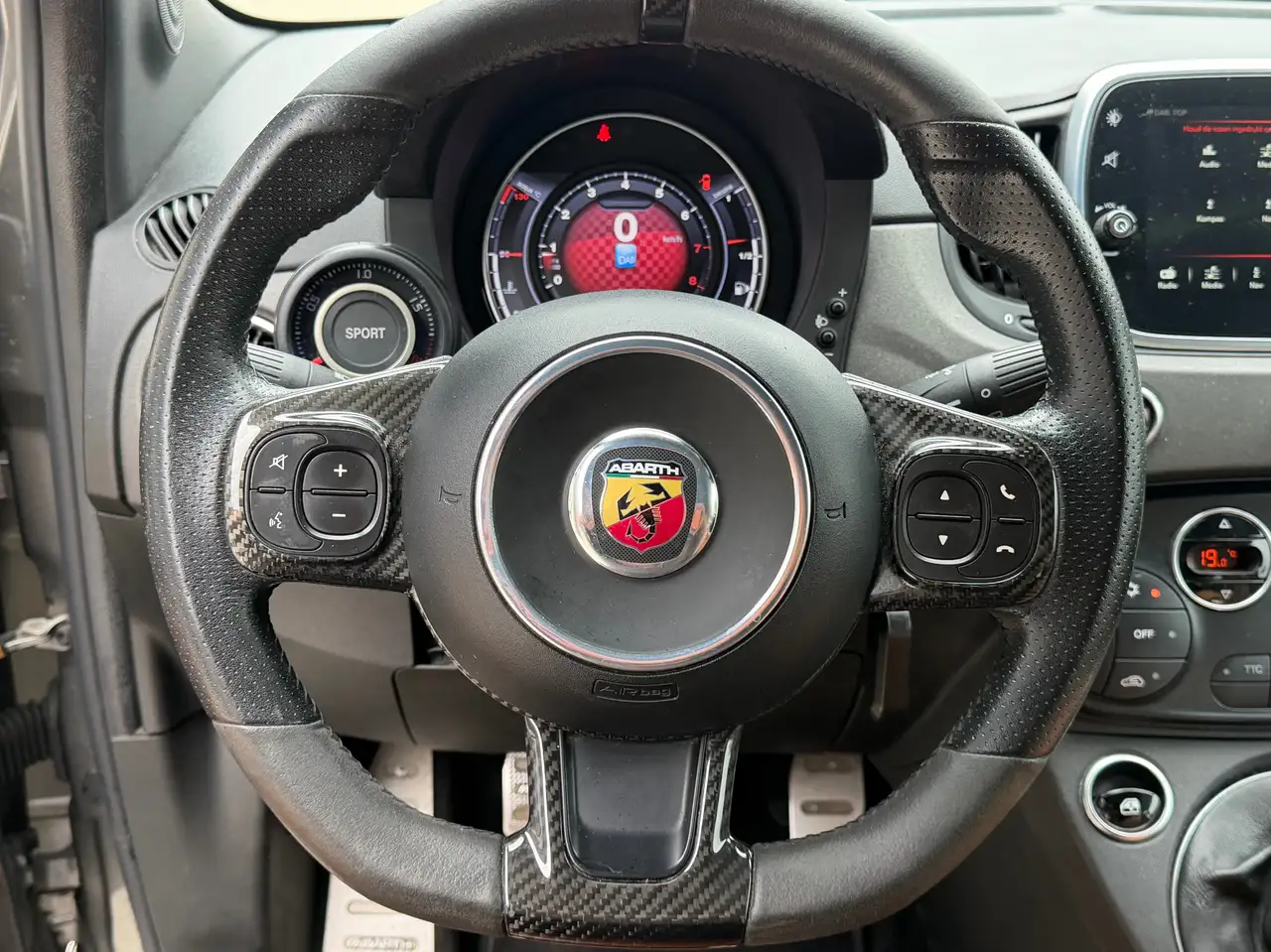 Abarth 595 Competizione - 11