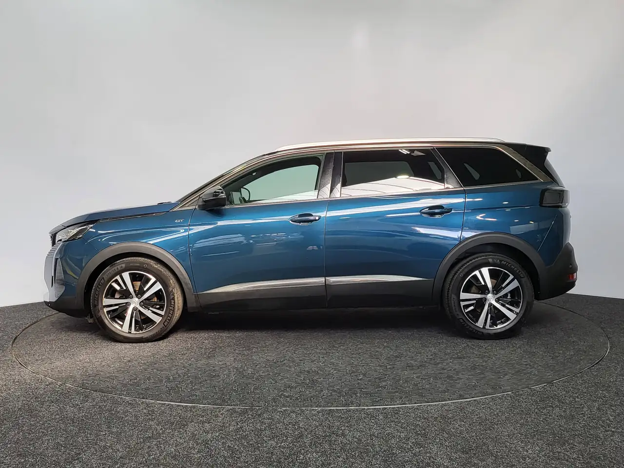 Peugeot 5008 - 3