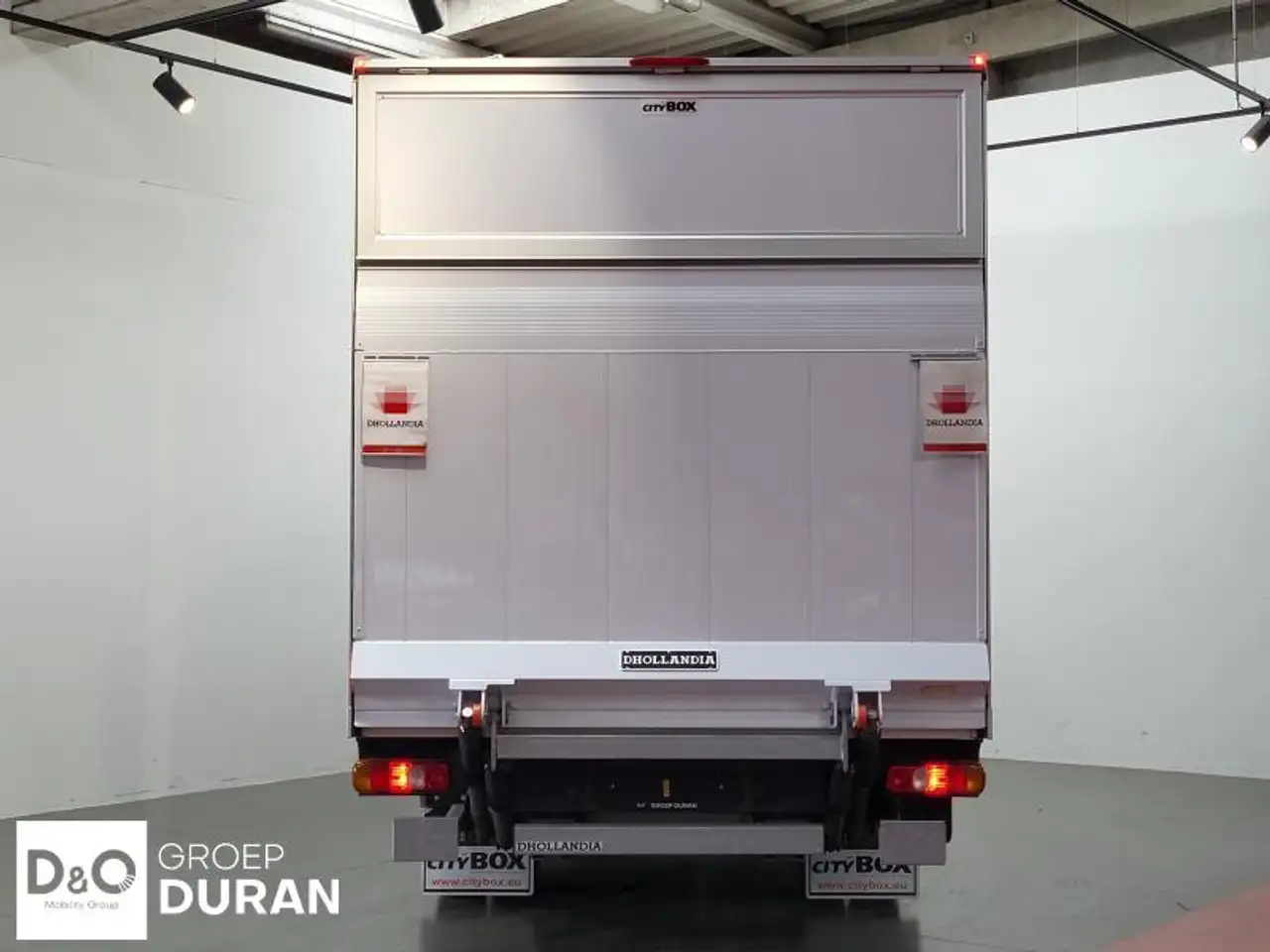 Mitsubishi Canter - 3