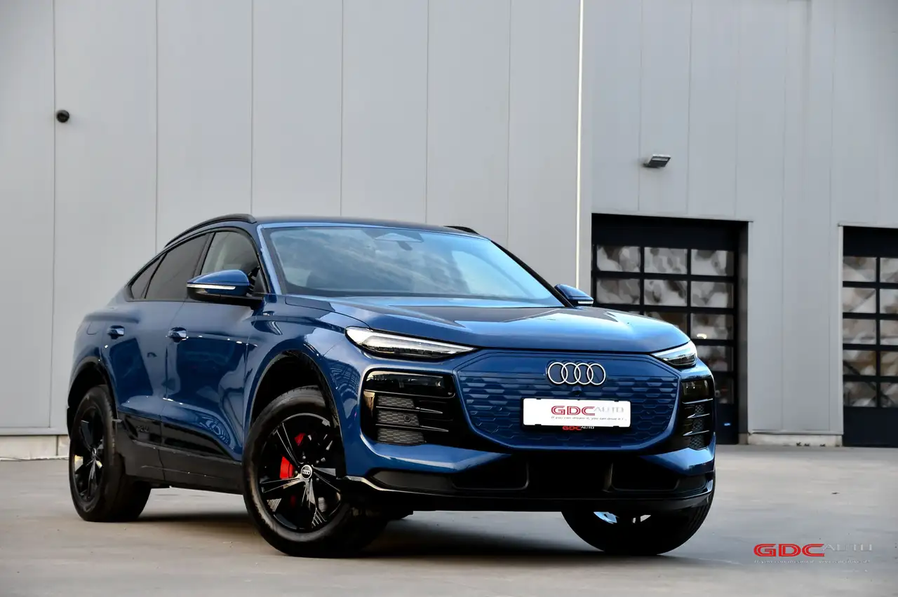 Audi Q6 e-tron - 5