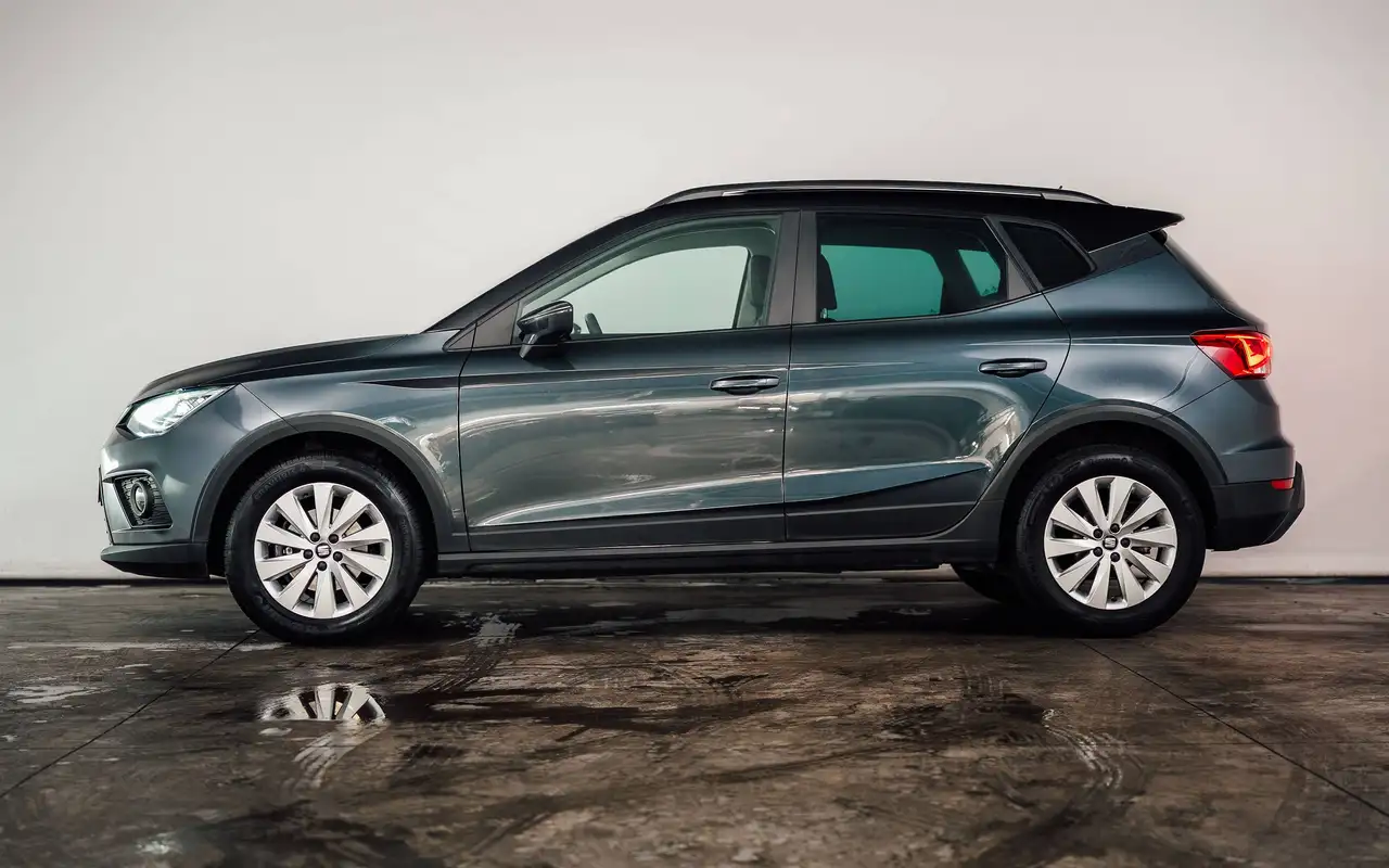 SEAT Arona - 2