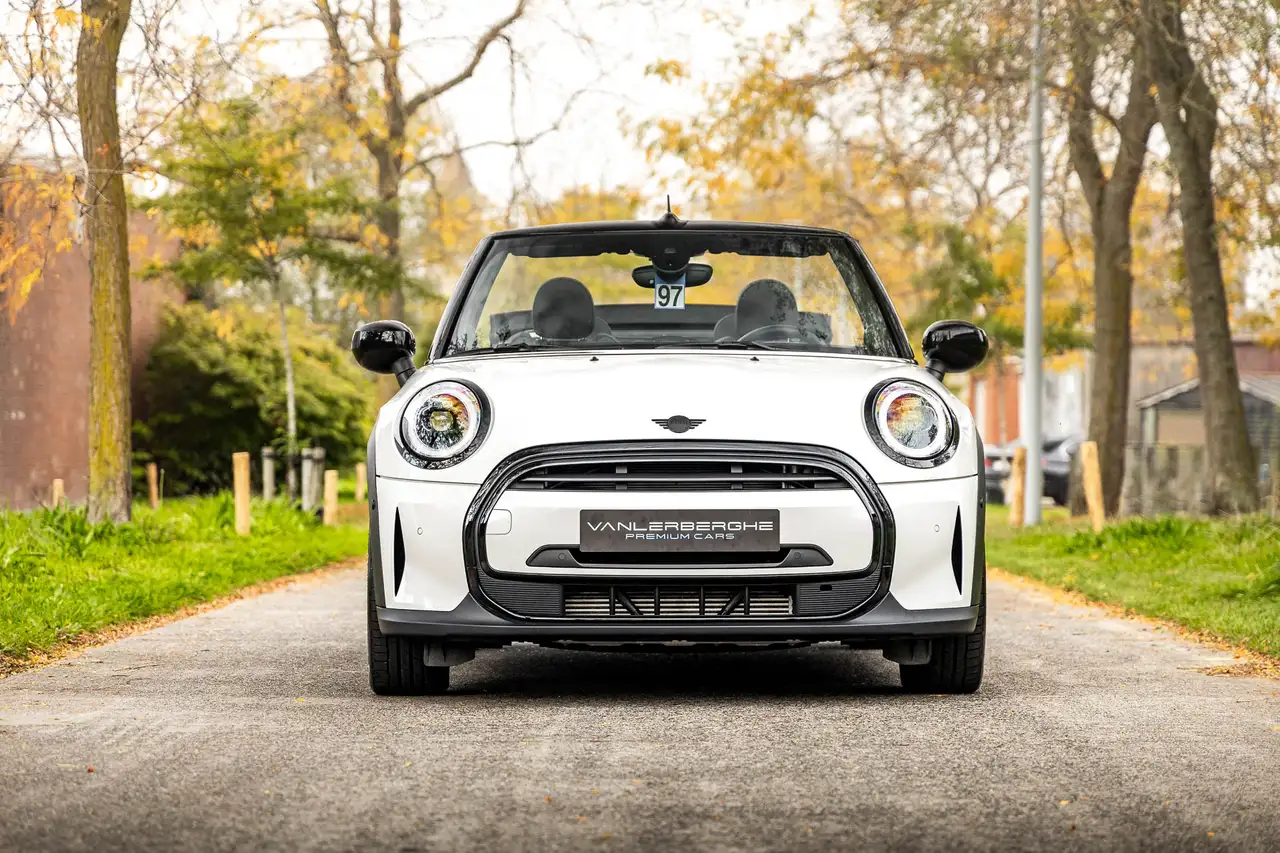 MINI Cooper Cabrio - 2