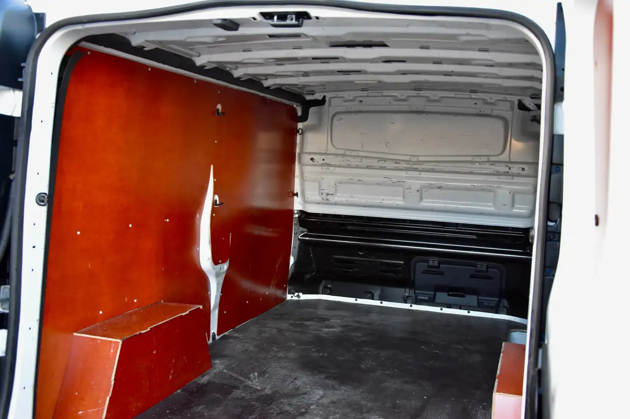 Renault Trafic - 7
