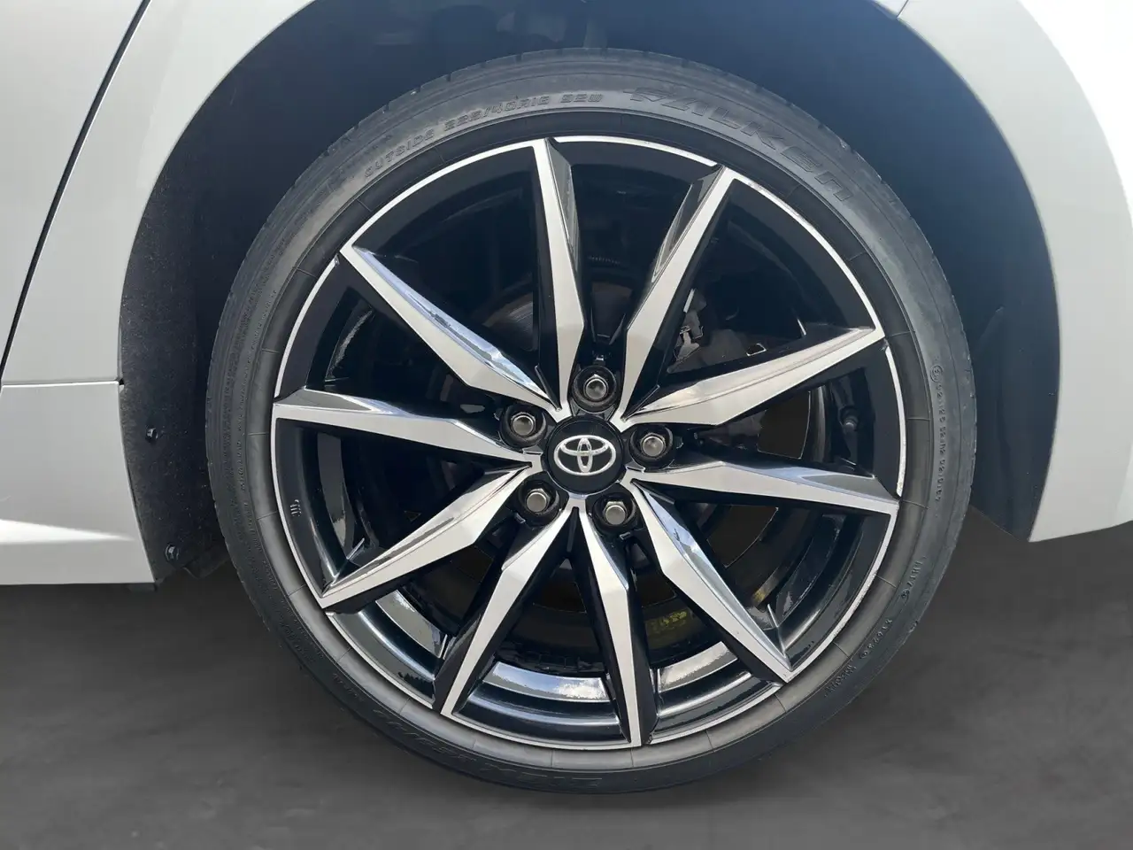 Toyota Corolla - 18