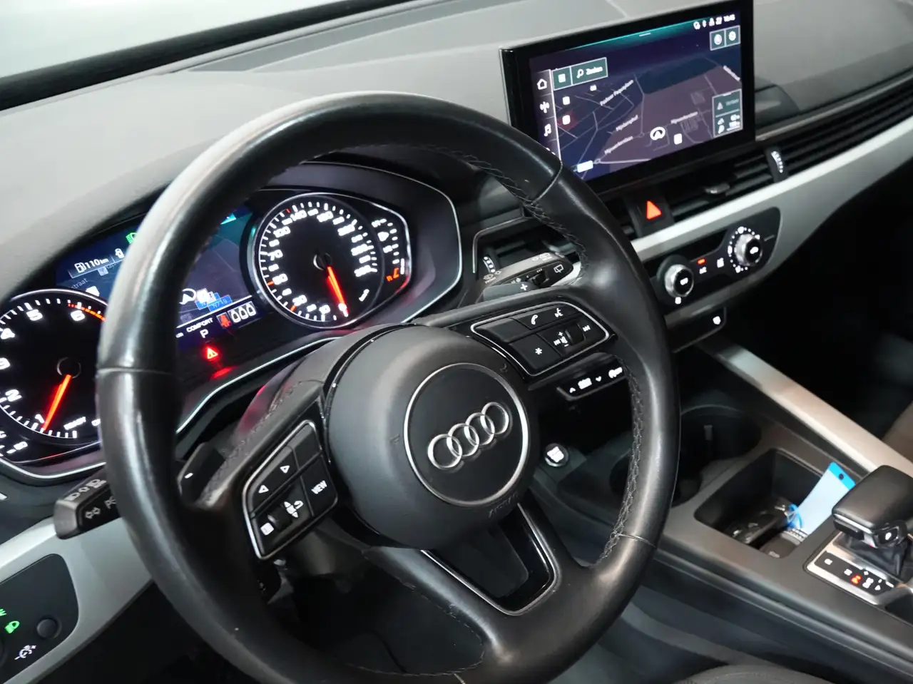 Audi A4 - 8