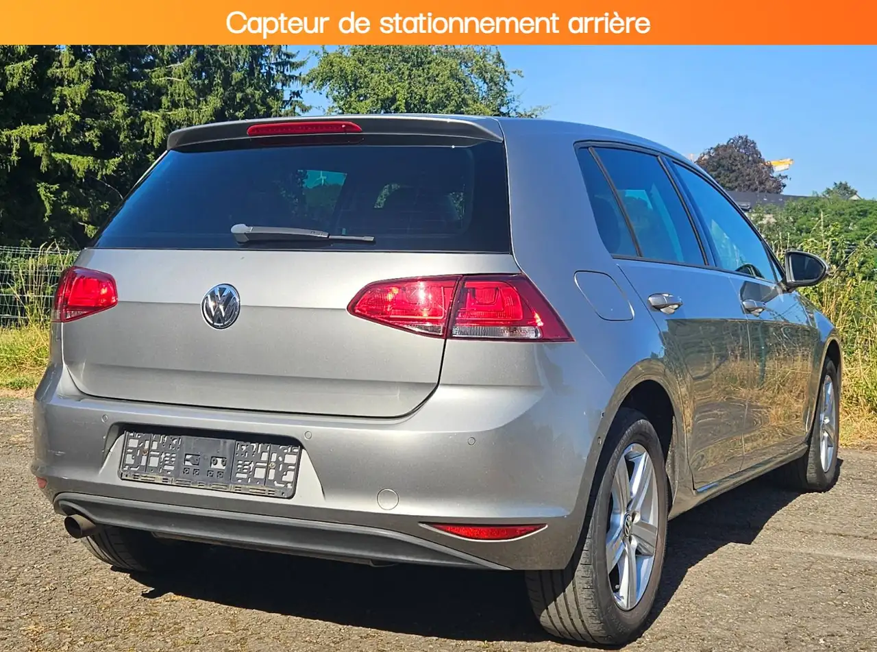 Volkswagen Golf - 2
