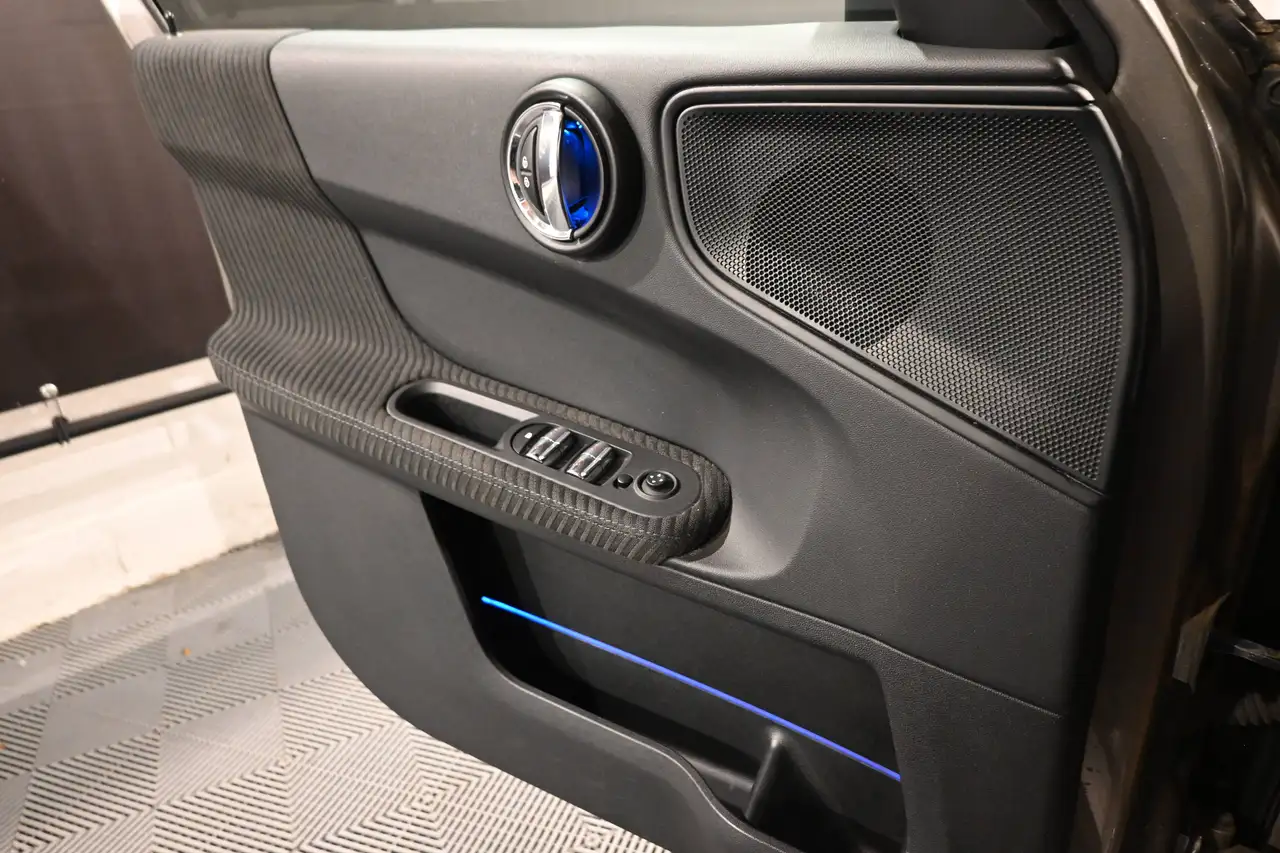 MINI Cooper Countryman - 11