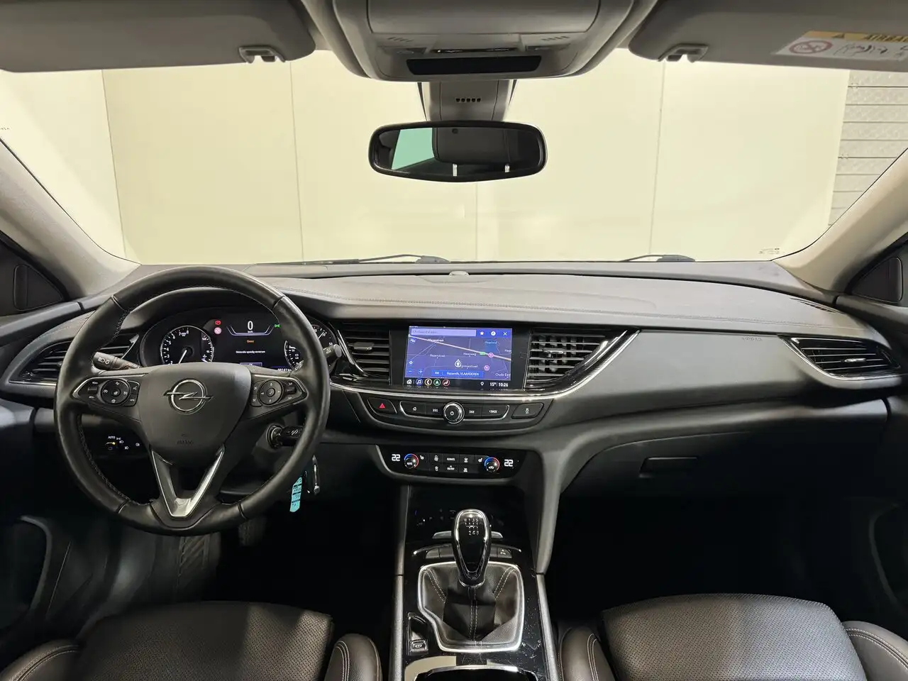Opel Insignia - 11