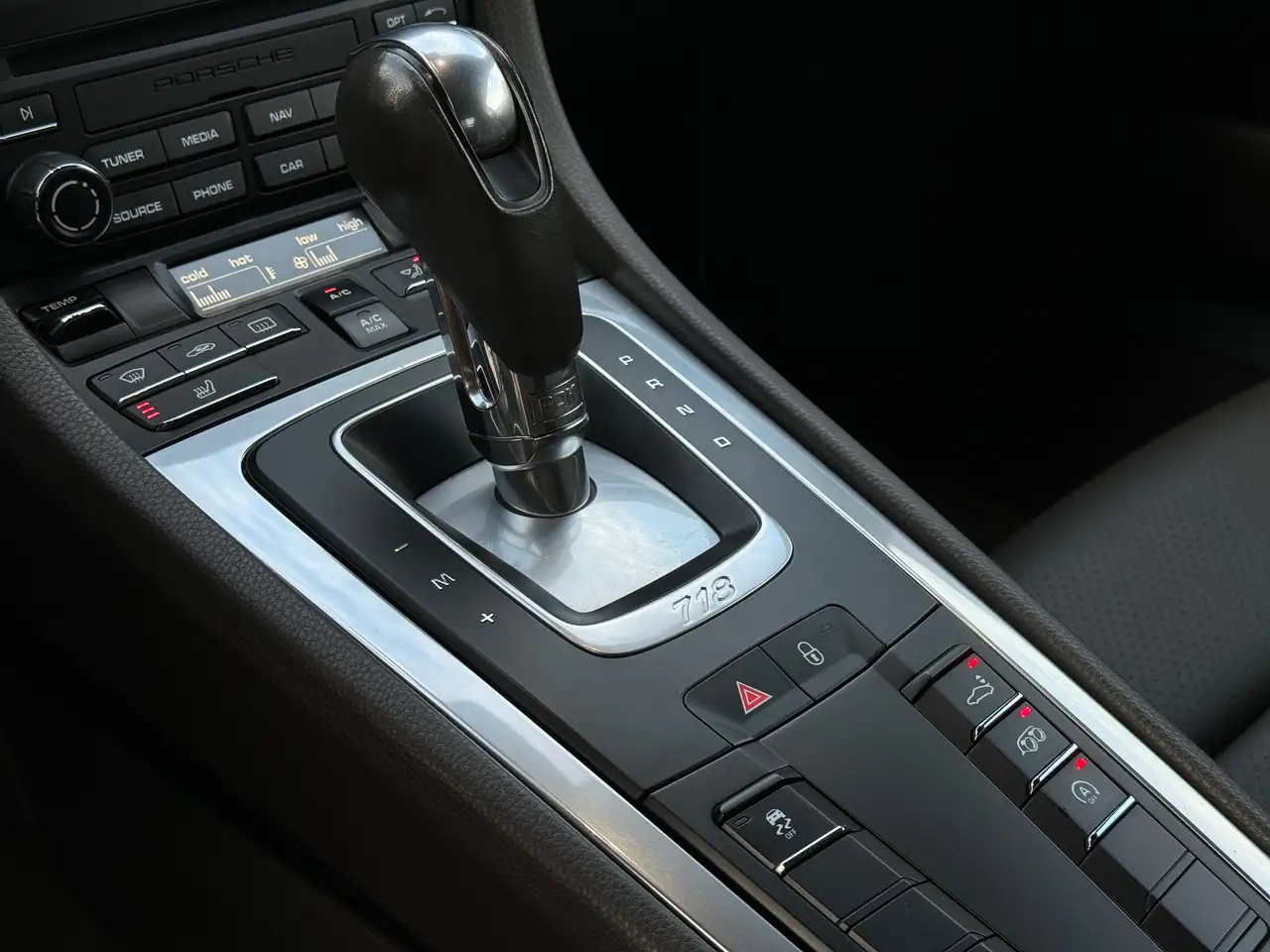 Porsche 718 - 11