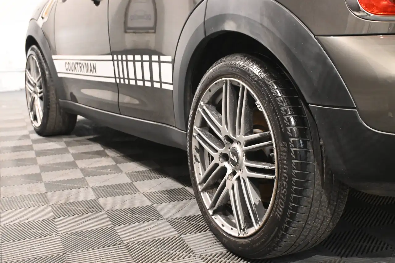MINI Cooper D Countryman - 8