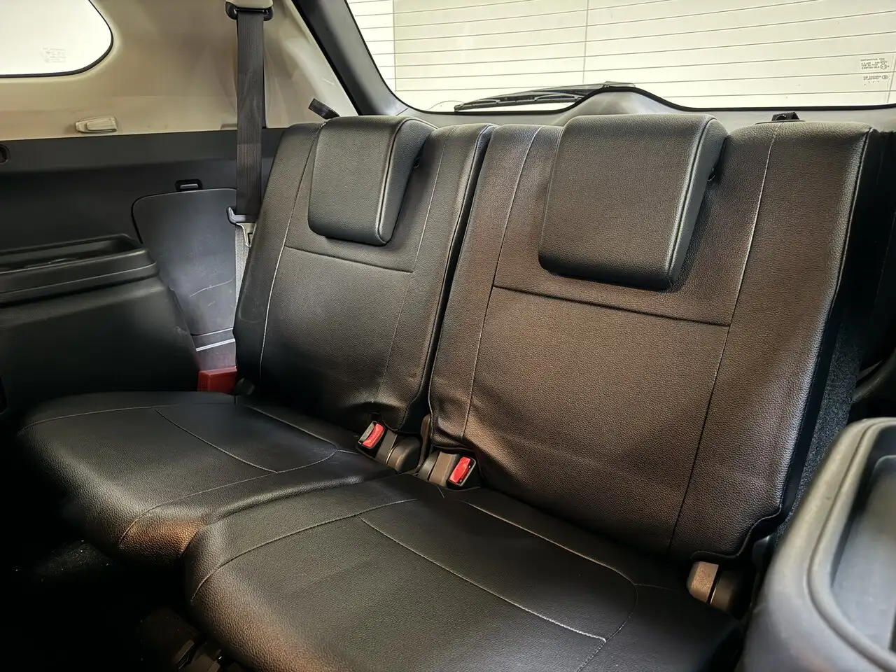 Mitsubishi Outlander - 11