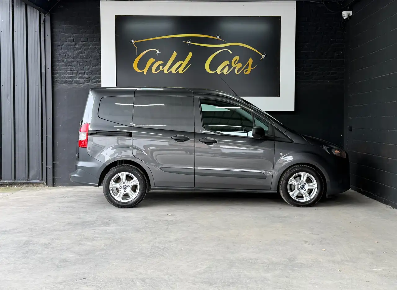 Ford Transit Courier - 7