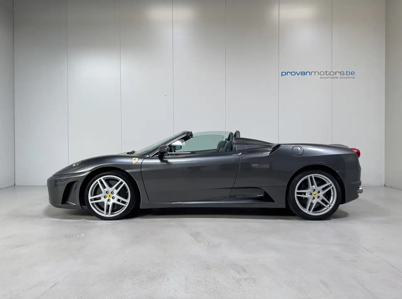 Ferrari F430 - 8