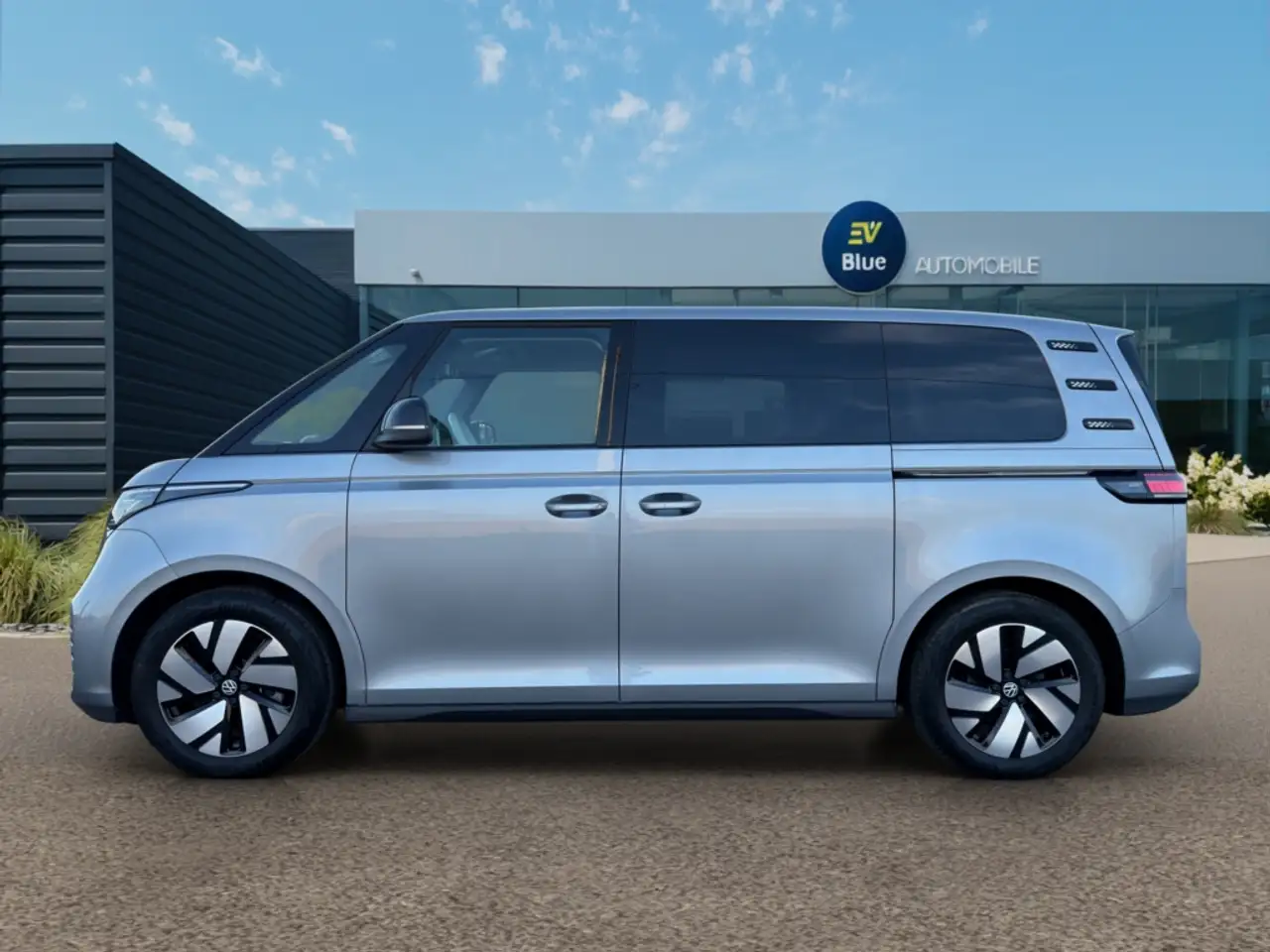 Volkswagen ID. Buzz - 3