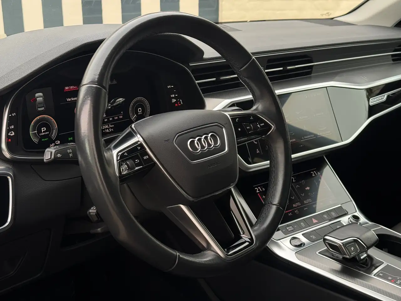 Audi A6 - 10