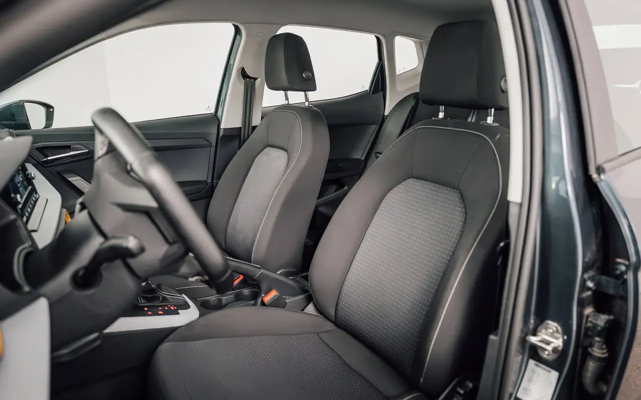 SEAT Arona - 8