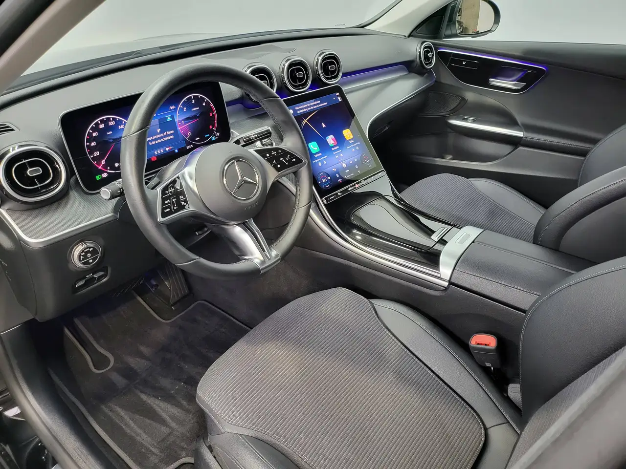 Mercedes-Benz C 200 - 11