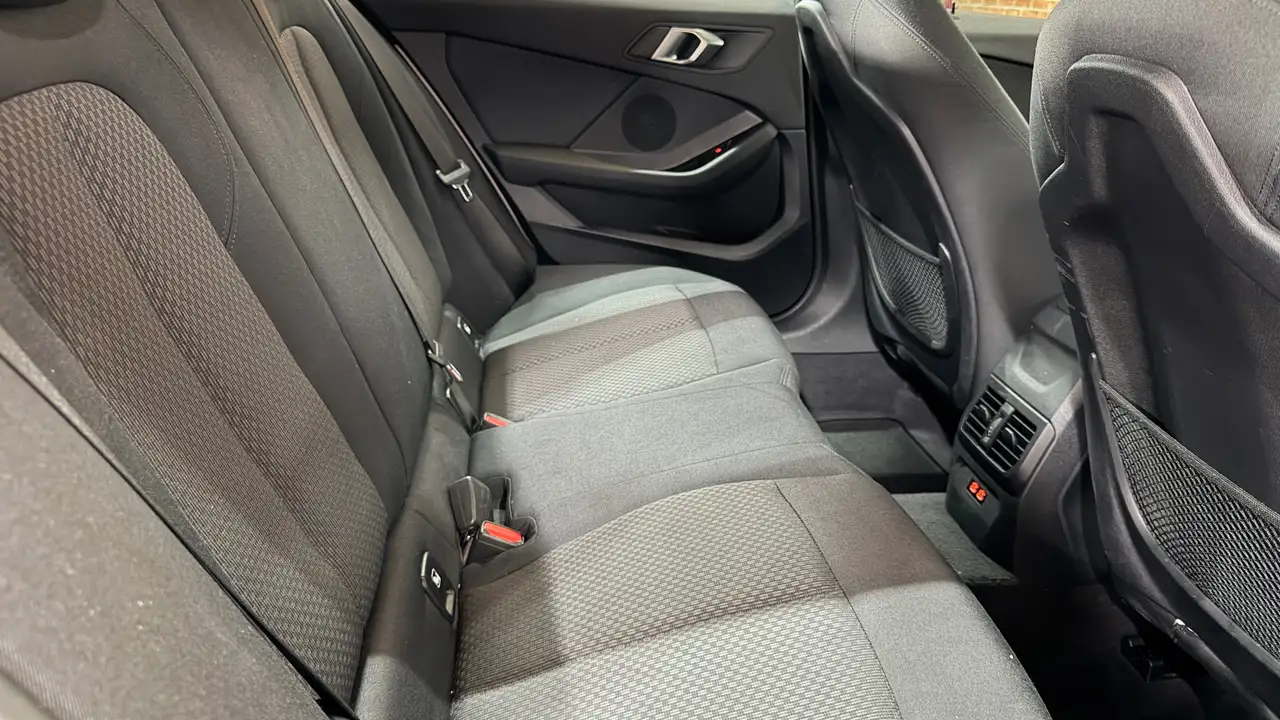 BMW 116 - 9