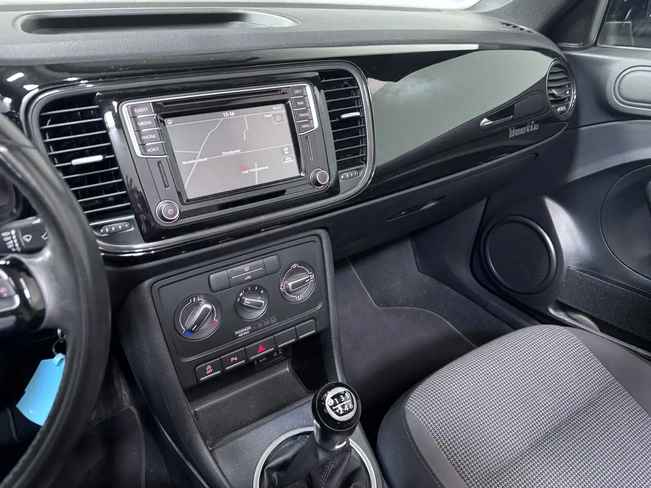 Volkswagen Beetle - 11