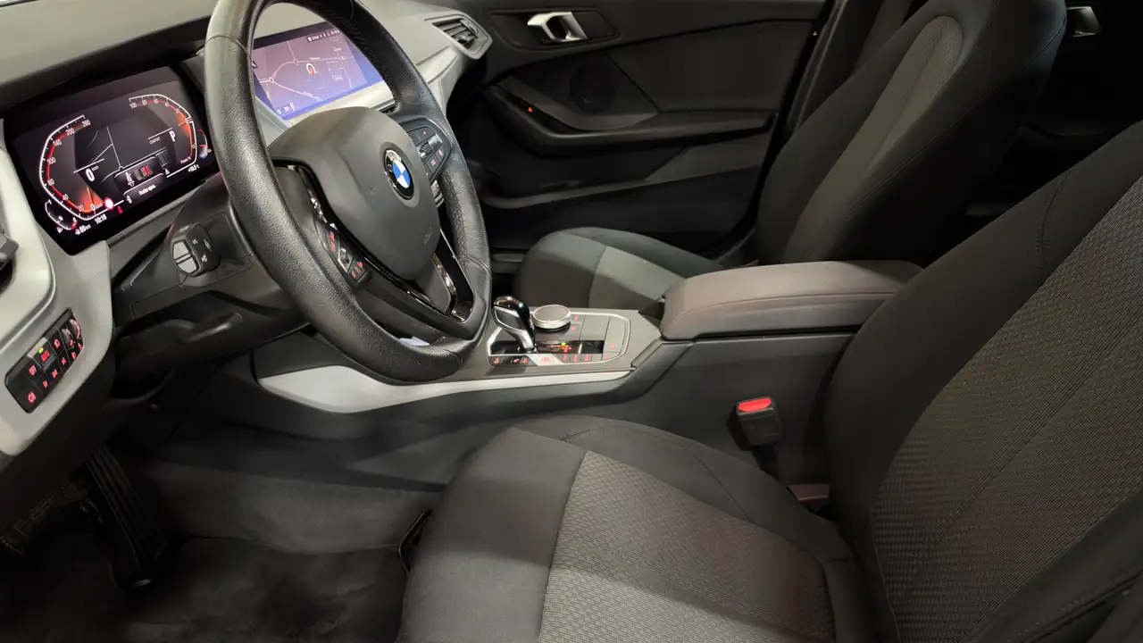 BMW 116 - 8