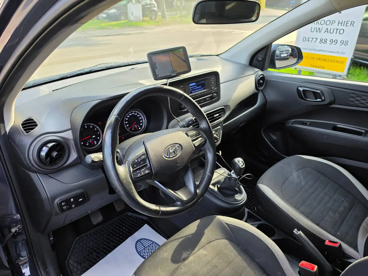Hyundai i10 - 10