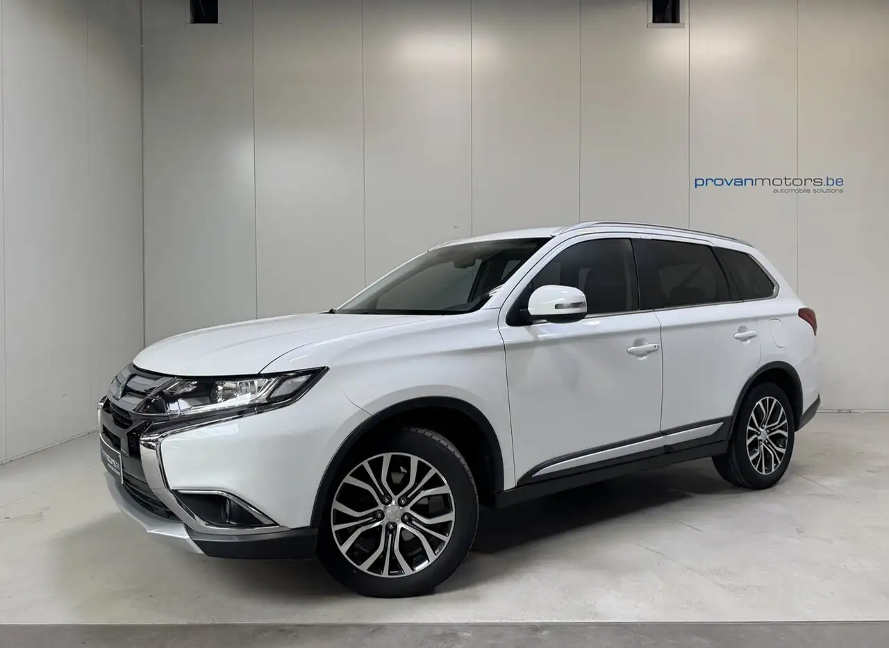 Mitsubishi Outlander - 4