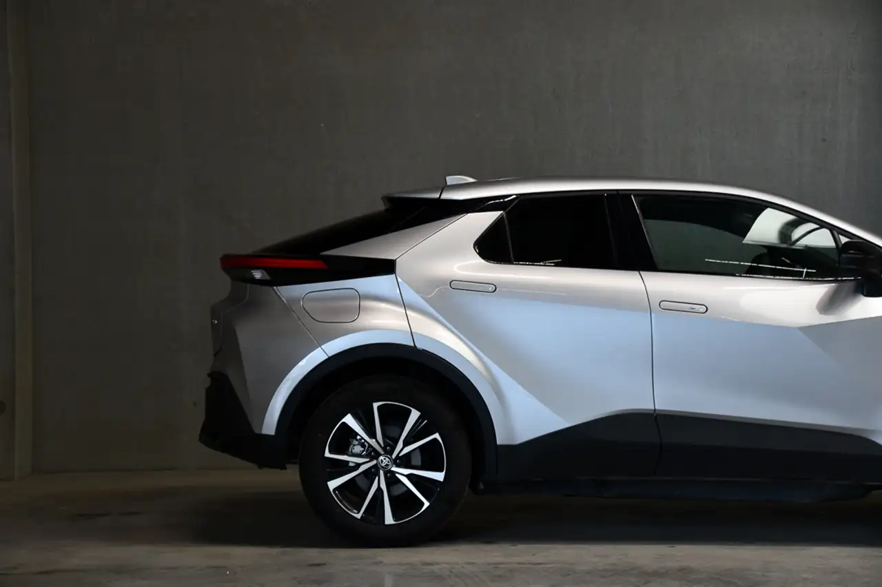 Toyota C-HR - 12