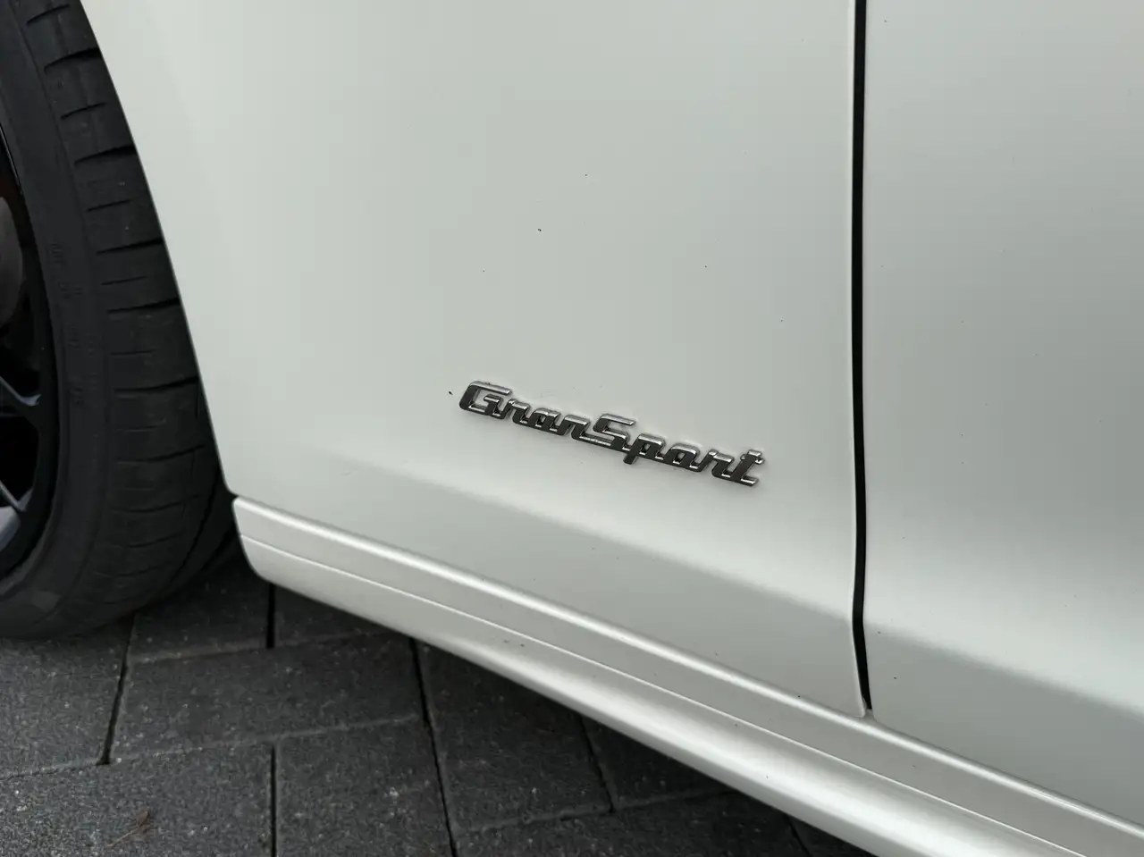 Maserati Ghibli - 8