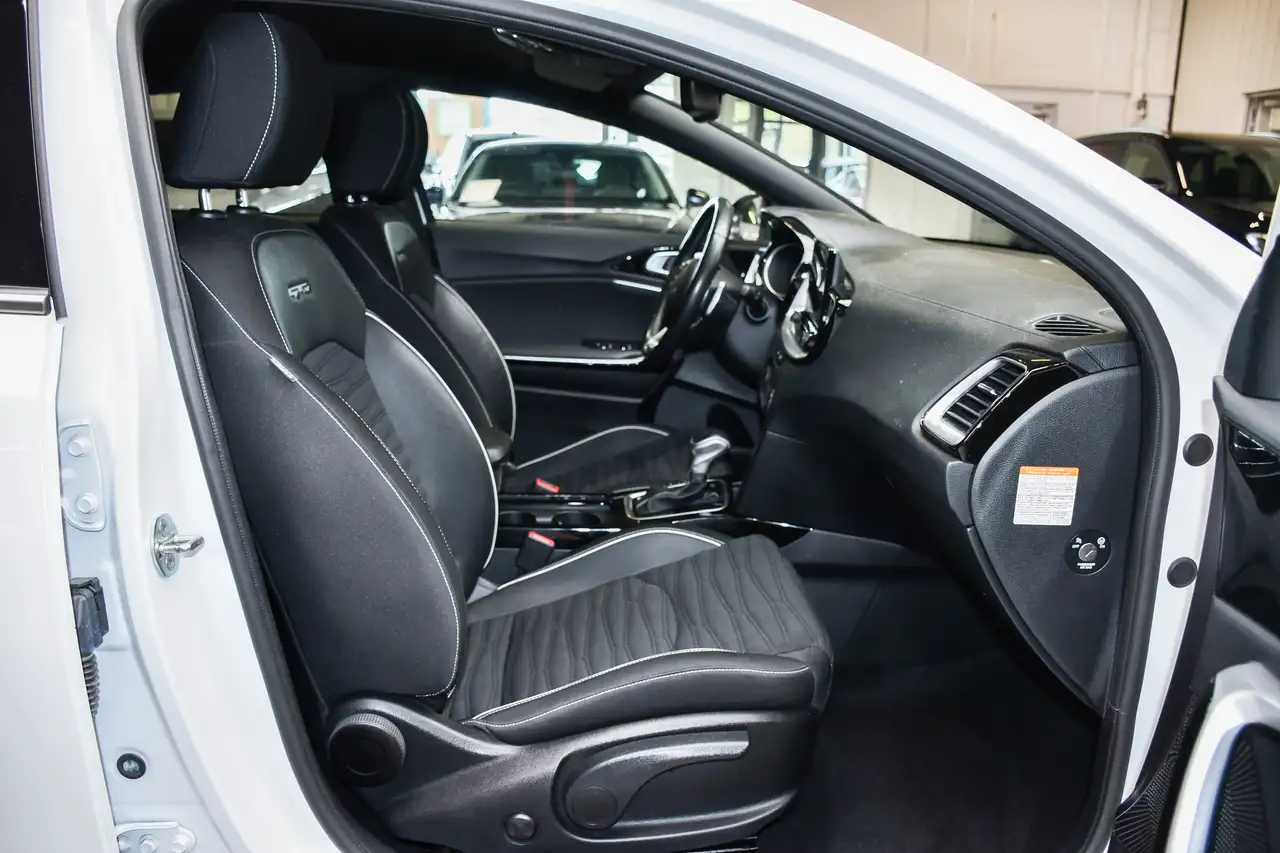 Kia ProCeed / pro_cee'd - 6