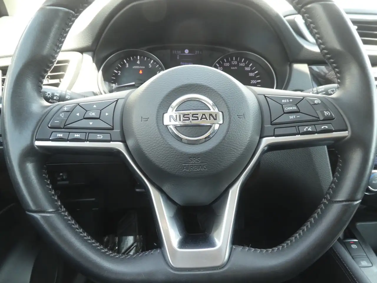 Nissan Qashqai - 8