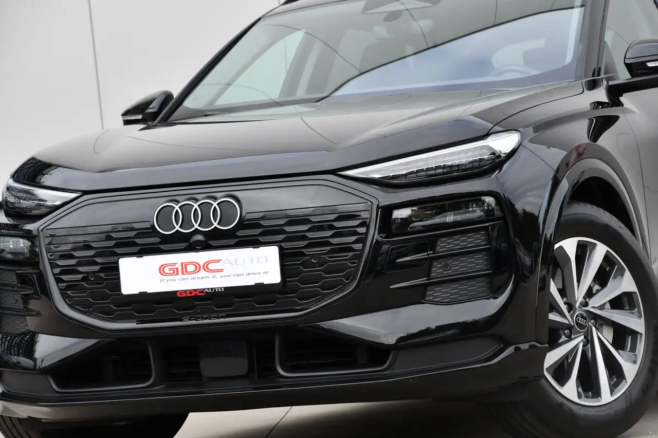 Audi Q6 e-tron - 3