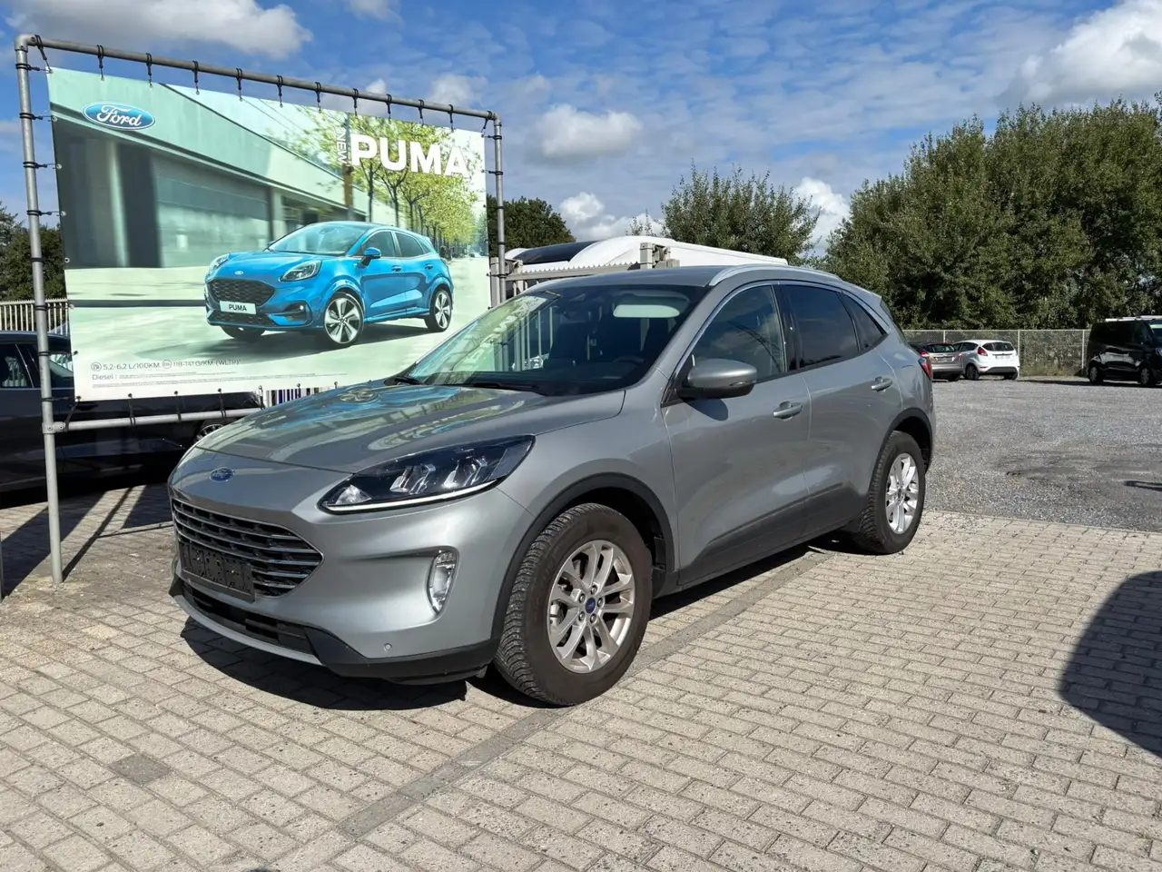 Ford Kuga - 1