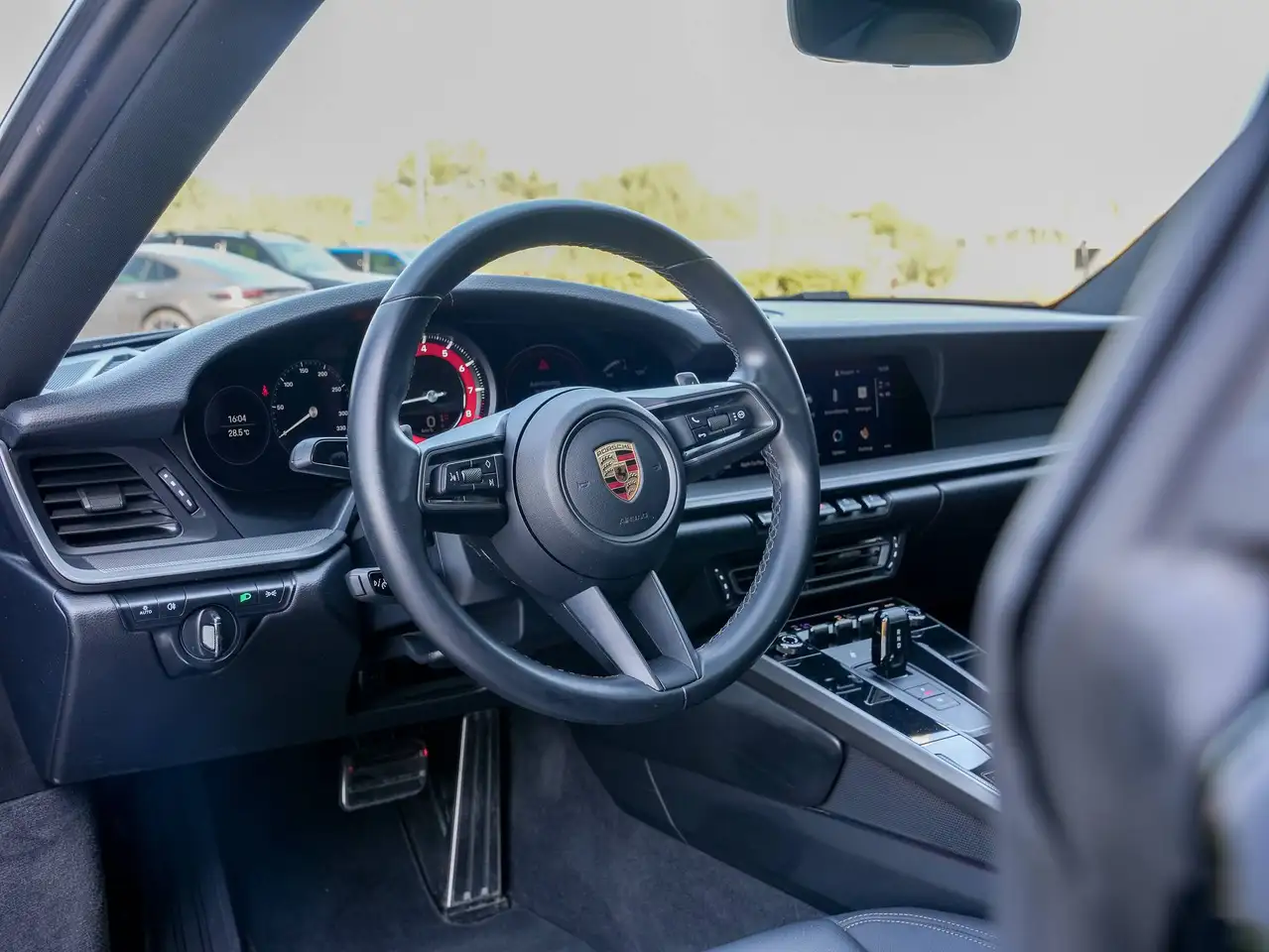 Porsche 992 - 7