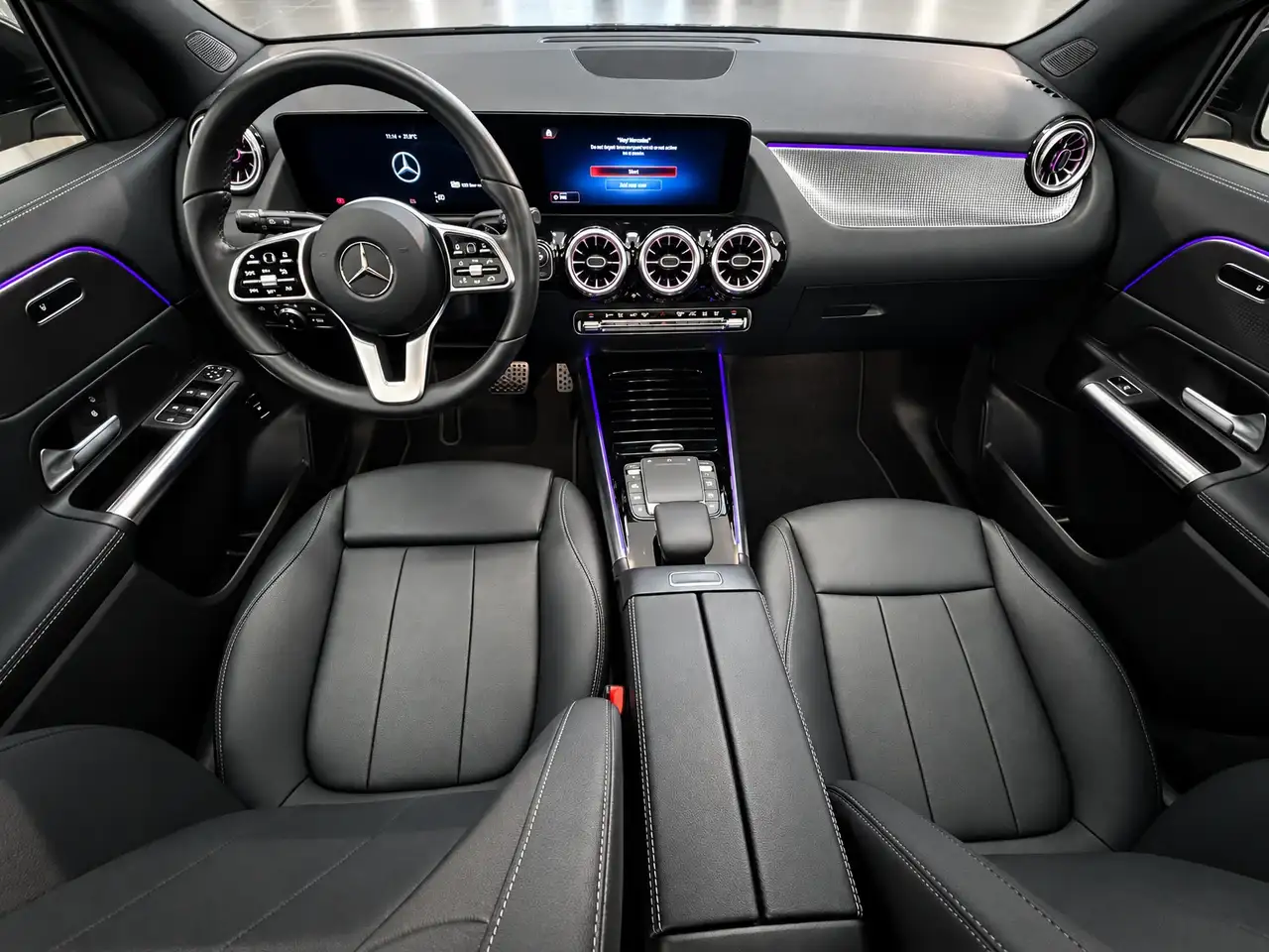 Mercedes-Benz GLA 250 - 12