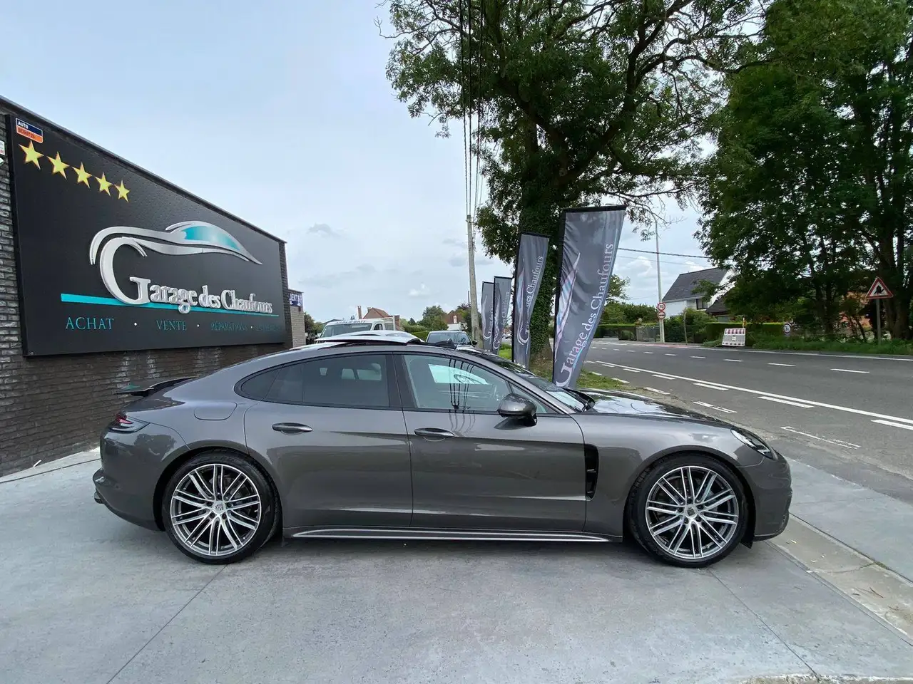 Porsche Panamera - 3