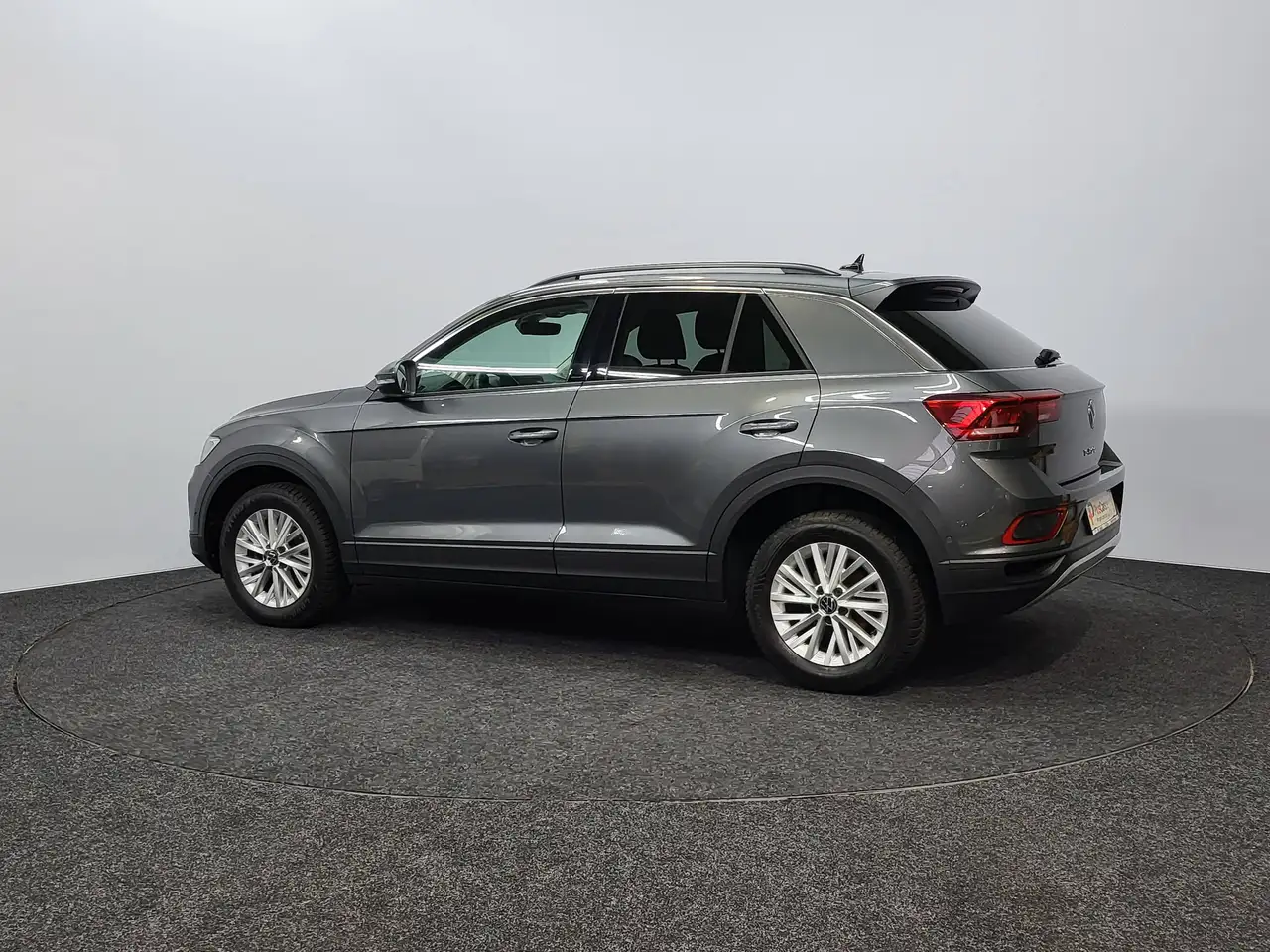 Volkswagen T-Roc - 4