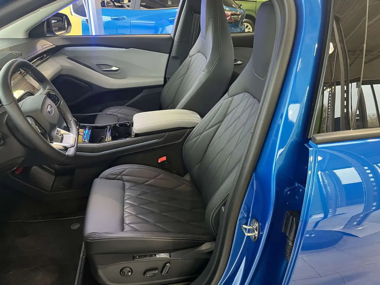 Ford Explorer - 6