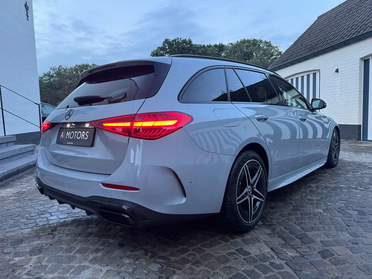 Mercedes-Benz C 200 - 6