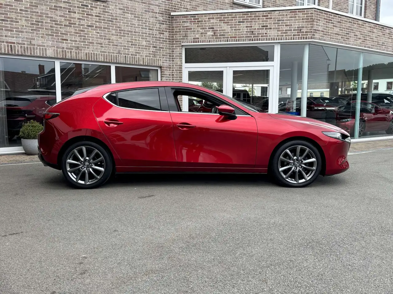 Mazda 3 - 6