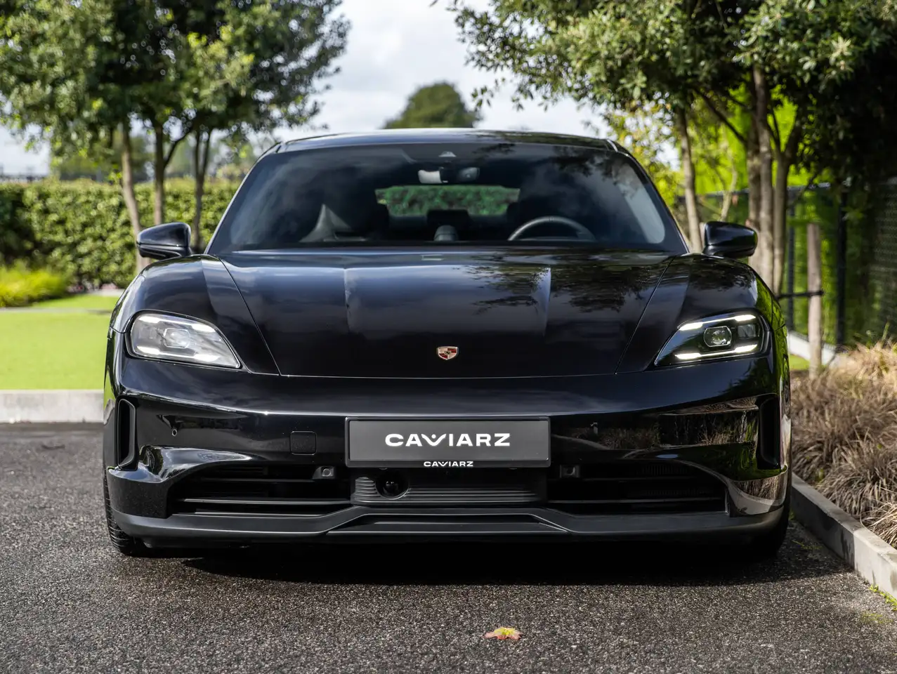 Porsche Taycan - 4