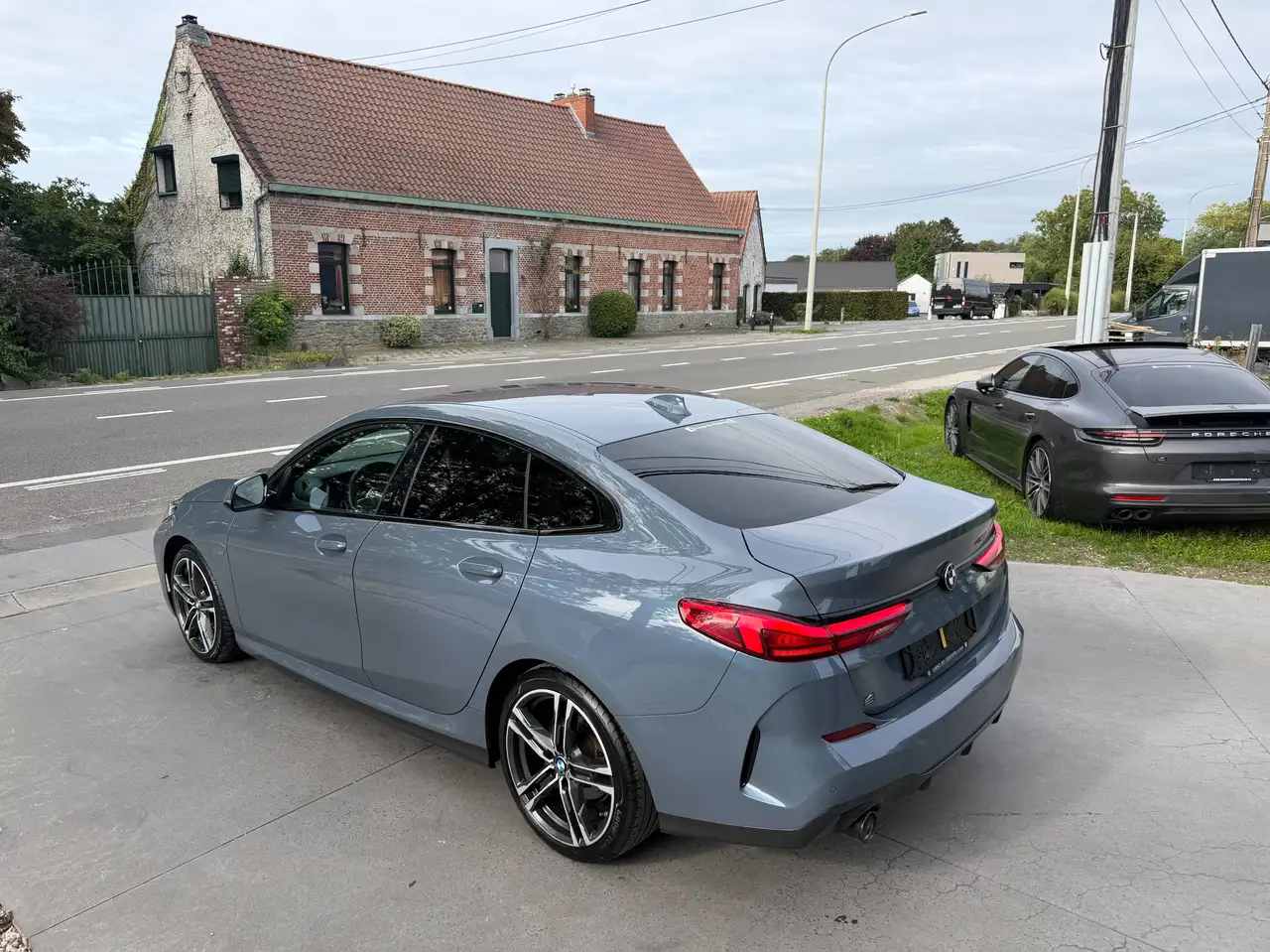 BMW 218 - 5