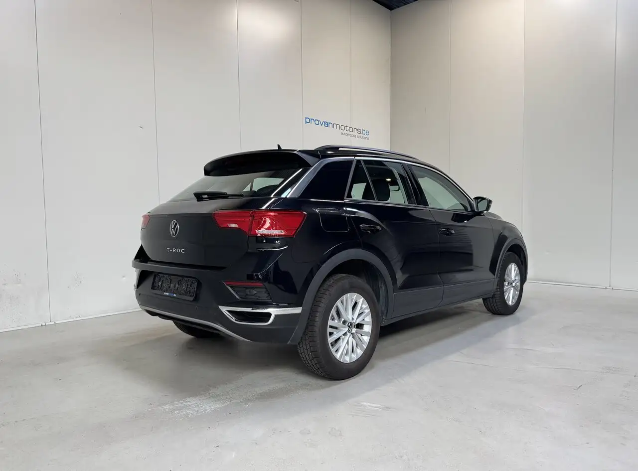 Volkswagen T-Roc - 3