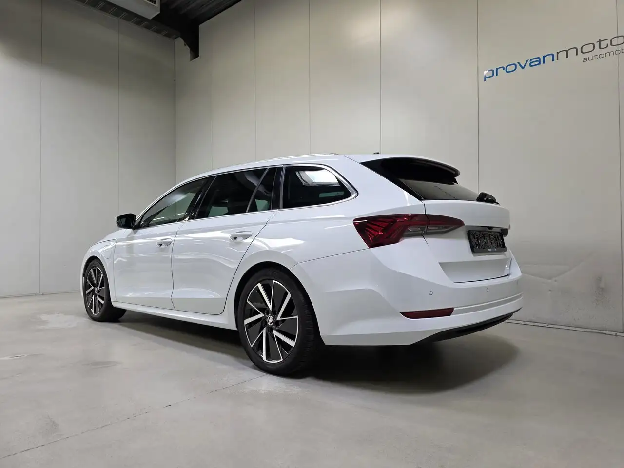 Skoda Octavia - 6