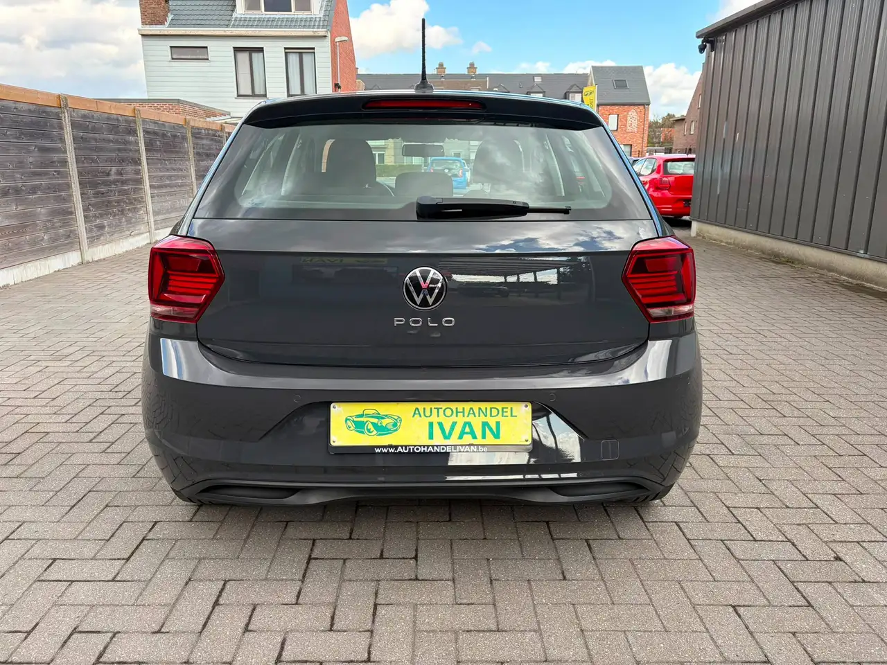 Volkswagen Polo - 9