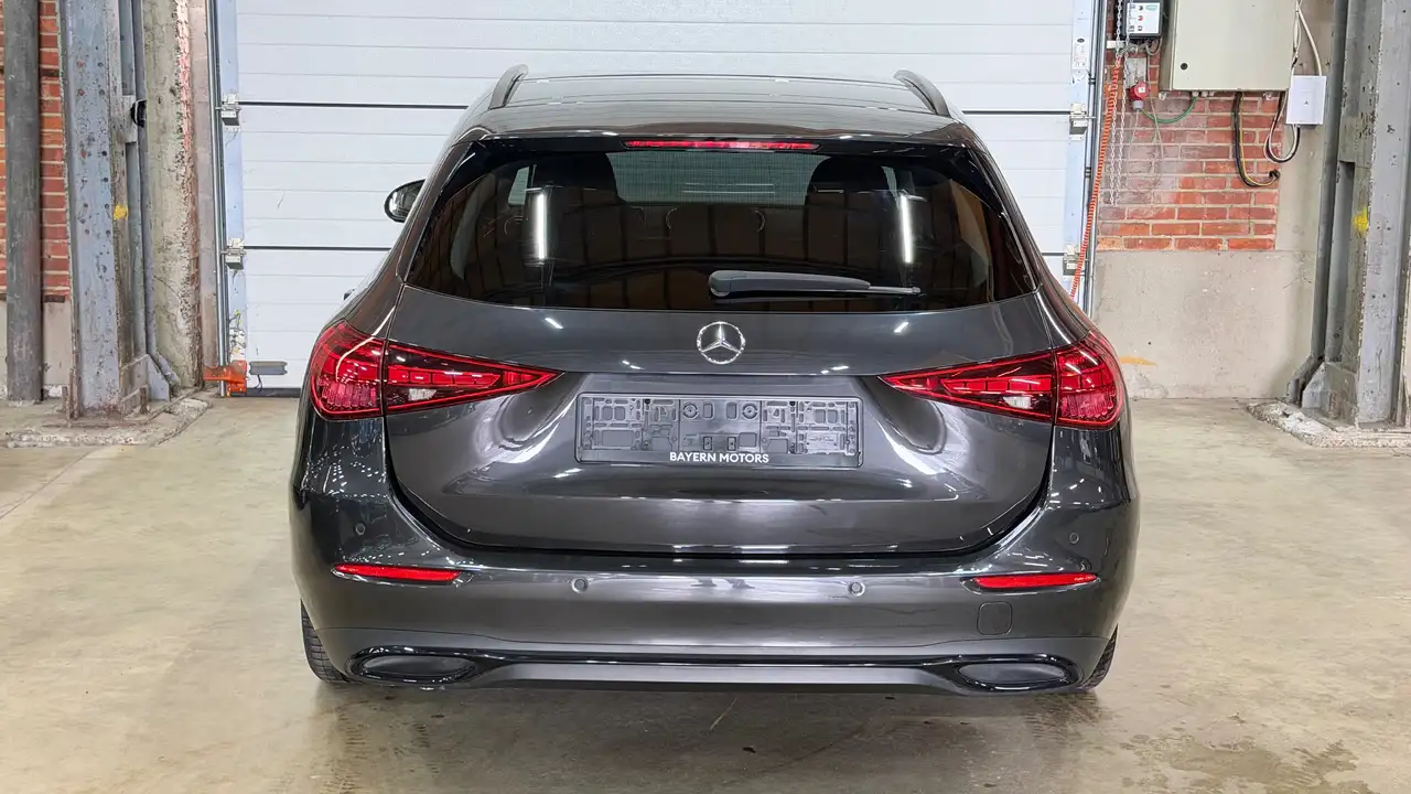 Mercedes-Benz C 200 - 7
