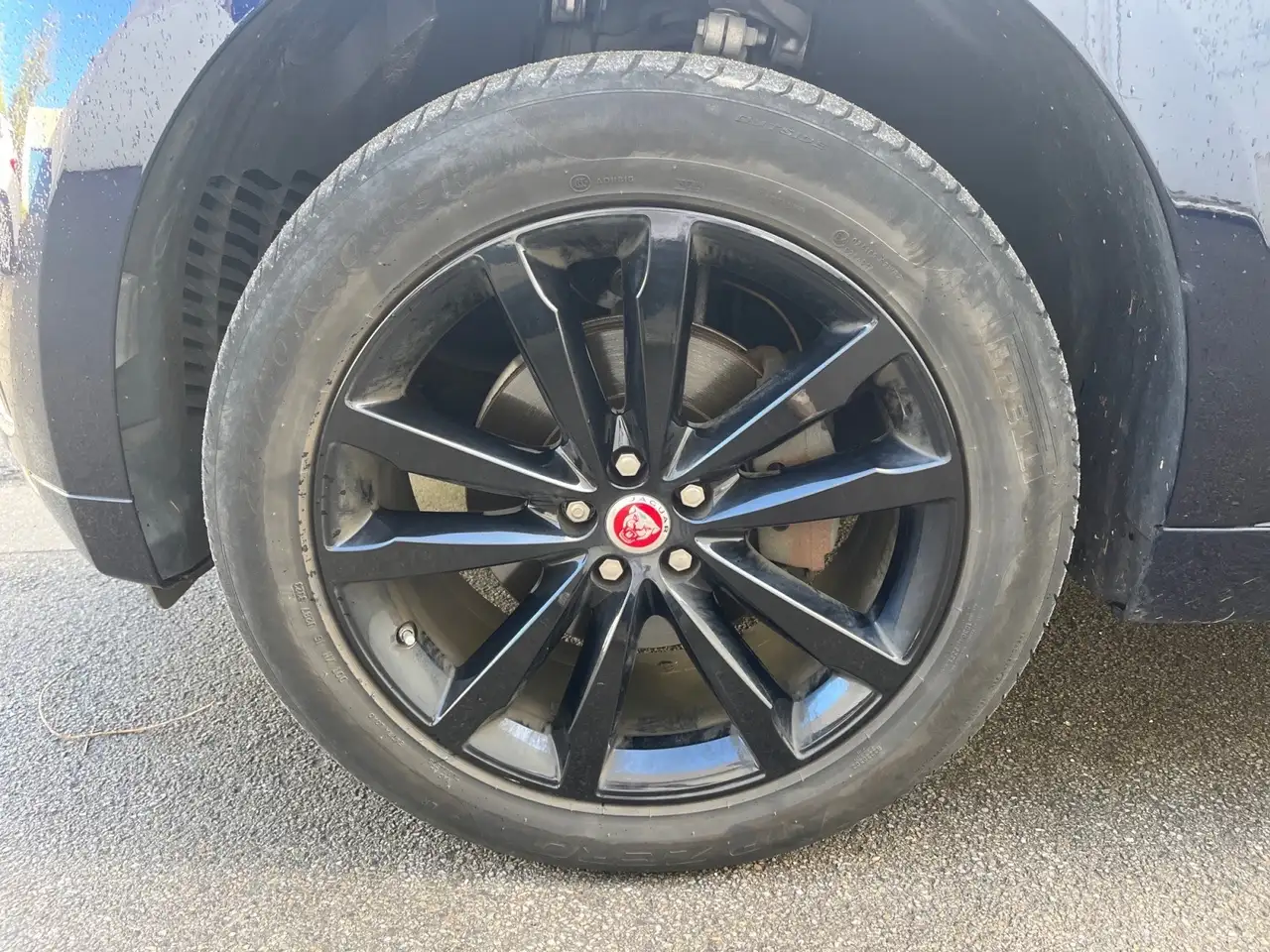 Jaguar F-Pace - 21