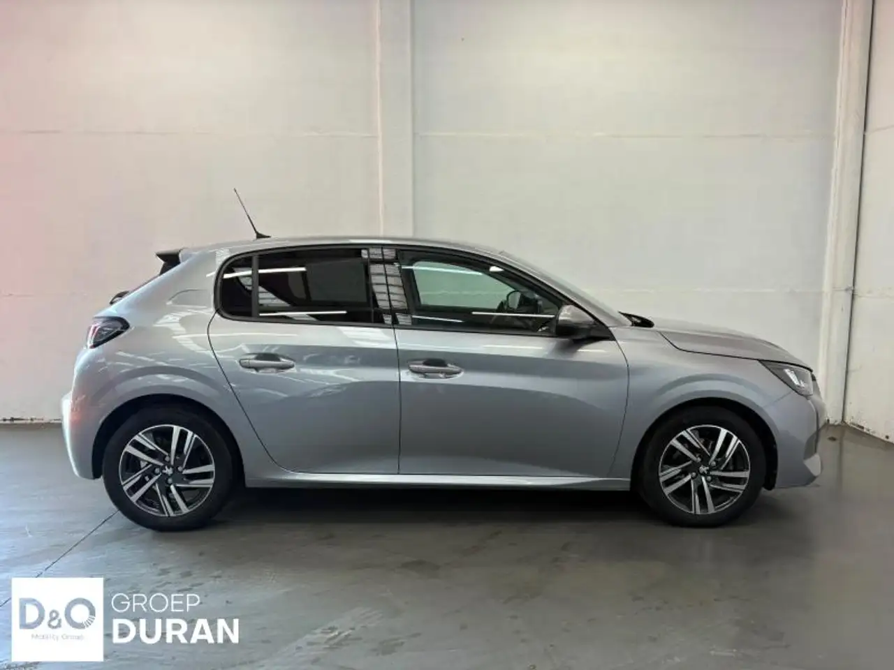 Peugeot 208 - 7