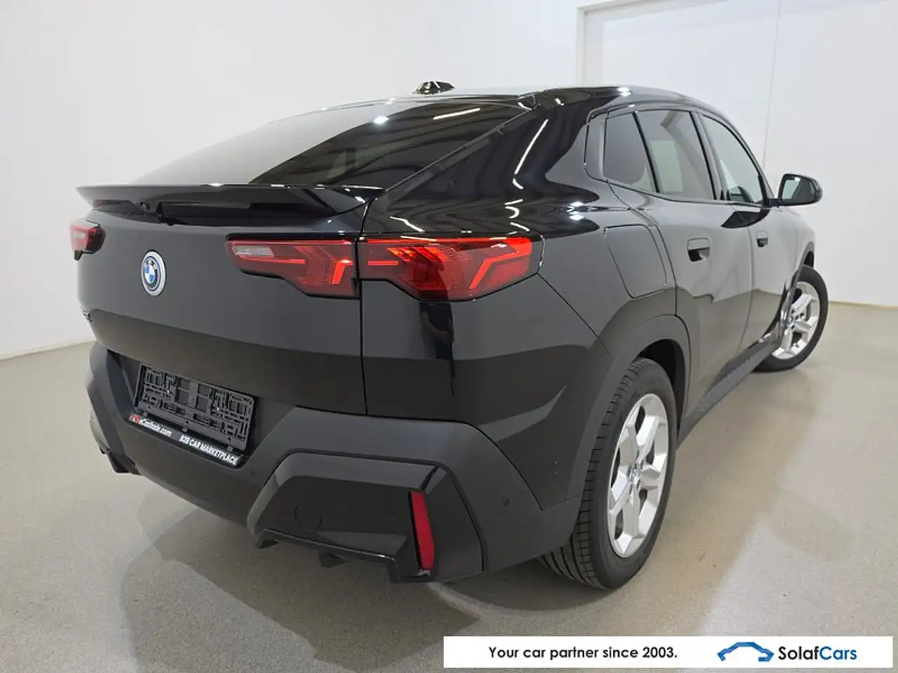 BMW iX2 - 4